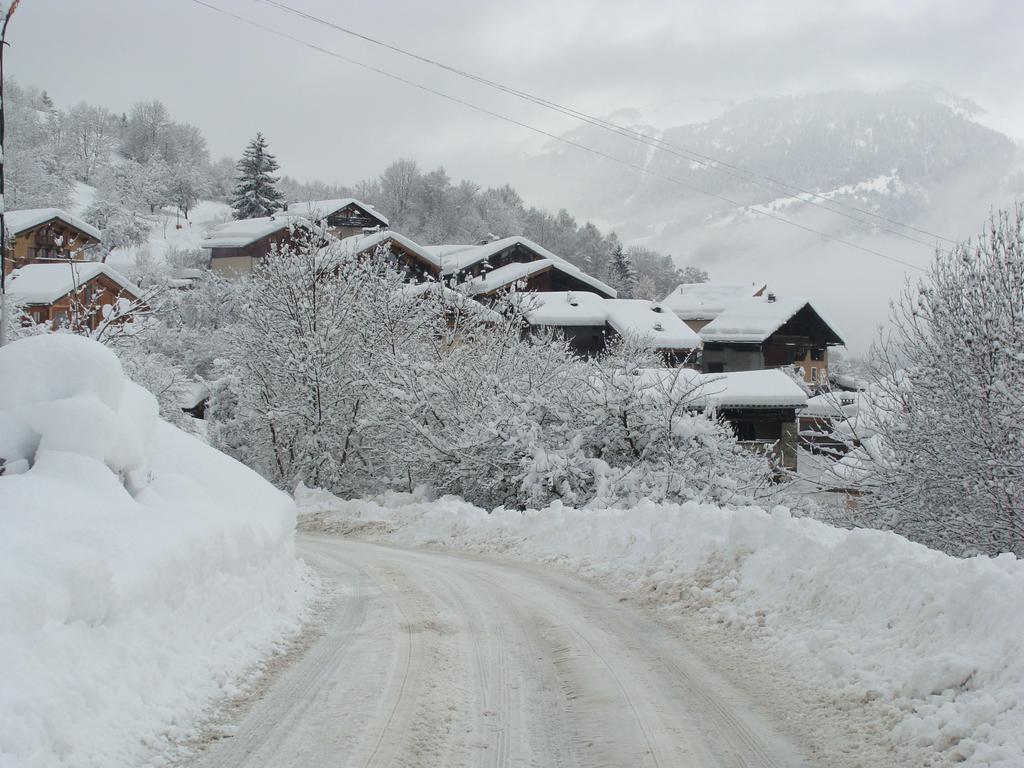 Gite-Auberge De Montvilliers 阿姆 外观 照片