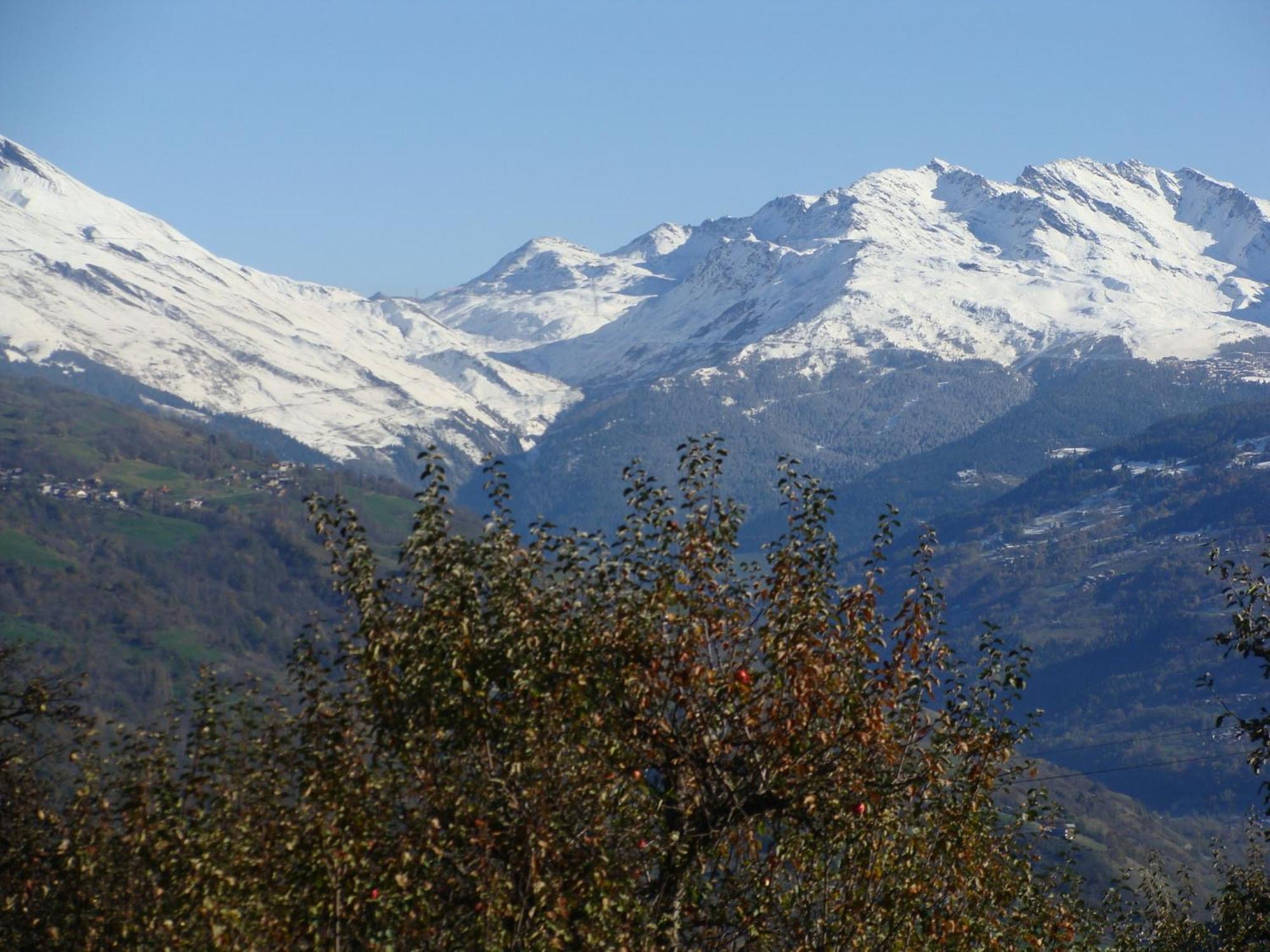 Gite-Auberge De Montvilliers 阿姆 外观 照片