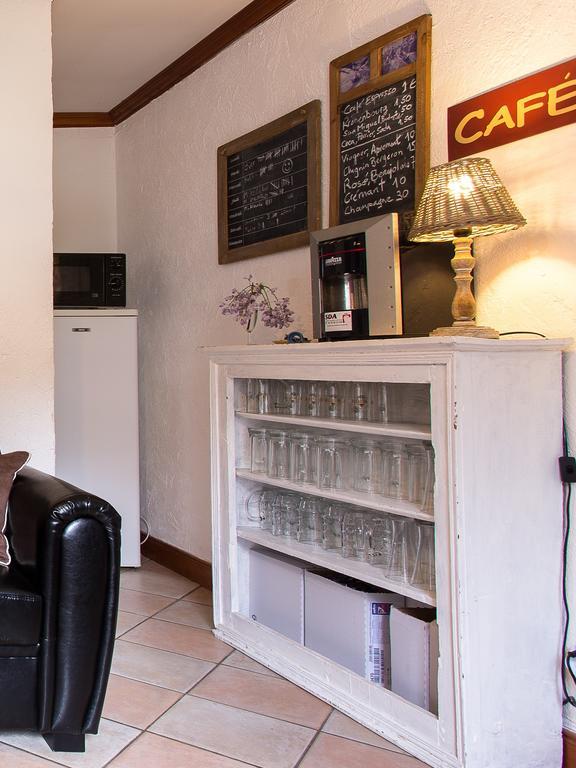 Gite-Auberge De Montvilliers 阿姆 外观 照片