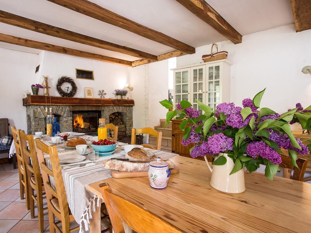 Gite-Auberge De Montvilliers 阿姆 外观 照片
