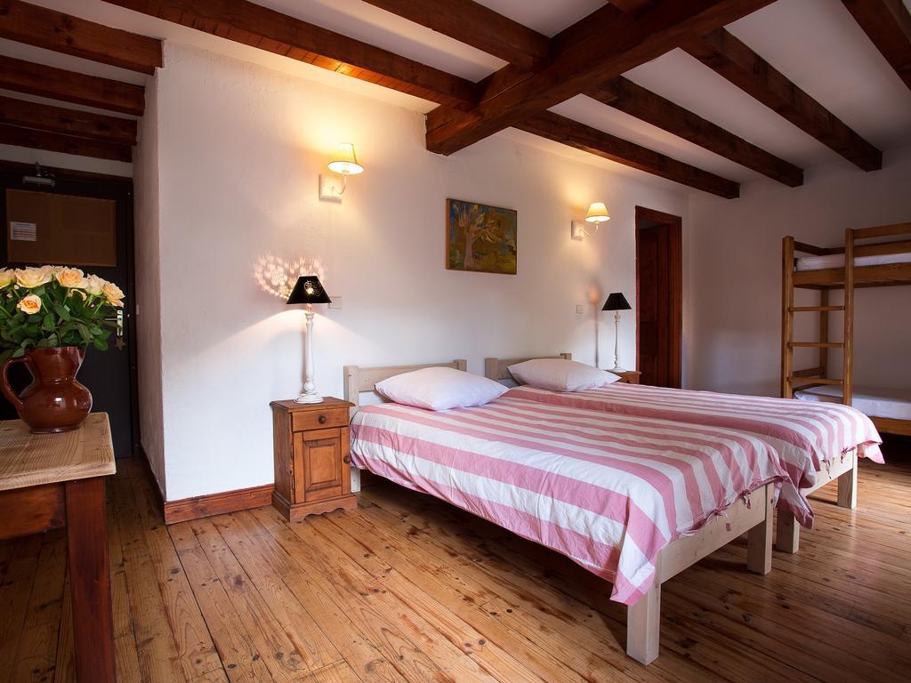 Gite-Auberge De Montvilliers 阿姆 外观 照片