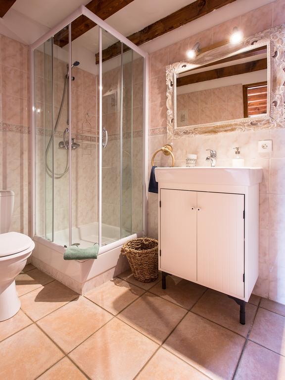 Gite-Auberge De Montvilliers 阿姆 外观 照片