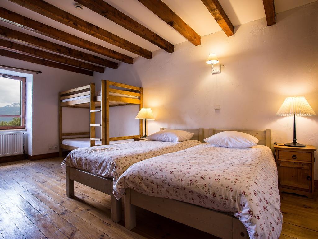 Gite-Auberge De Montvilliers 阿姆 外观 照片