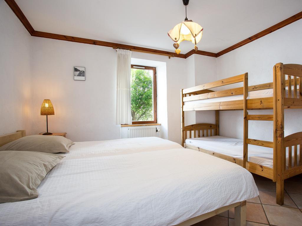 Gite-Auberge De Montvilliers 阿姆 外观 照片